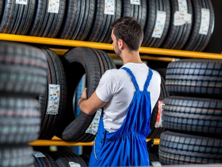 Osmaneli Oto Lastikçi